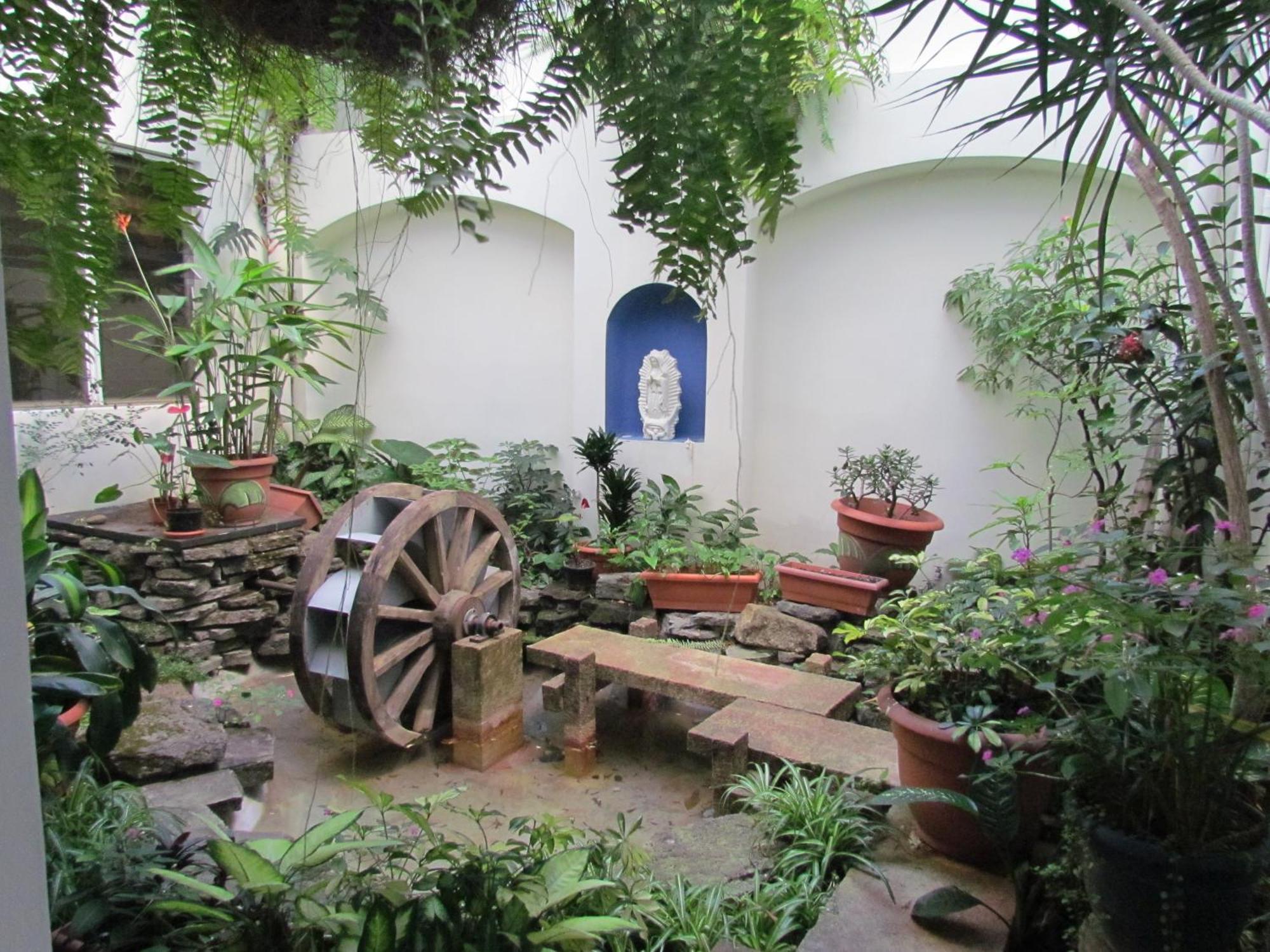 Hotel Villa Serena San Benito San Salvador Buitenkant foto